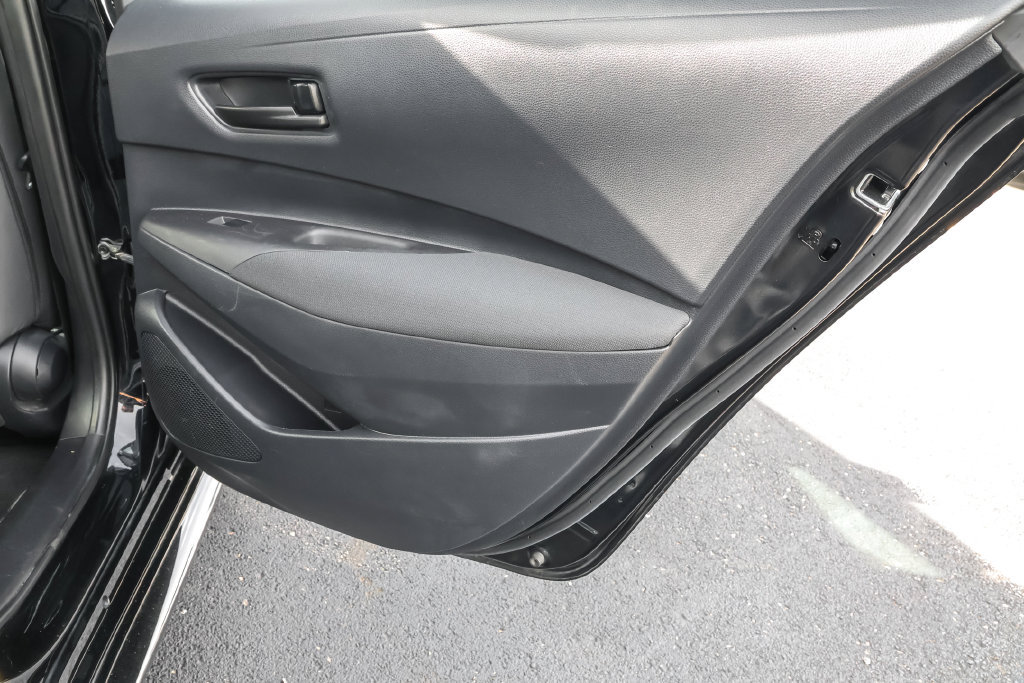 Used 2024 Toyota Corolla LE FWD image 30
