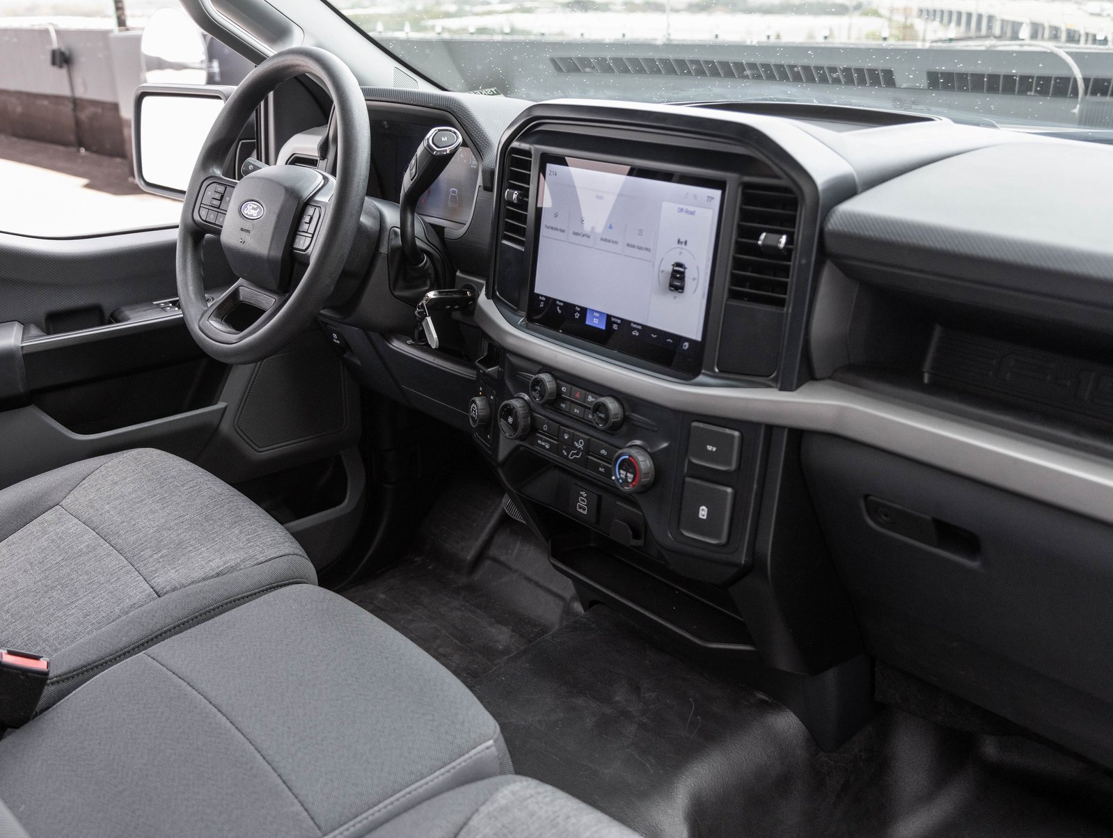 Used 2025 Ford F150 XL w/ Equipment Group 103A High image 12