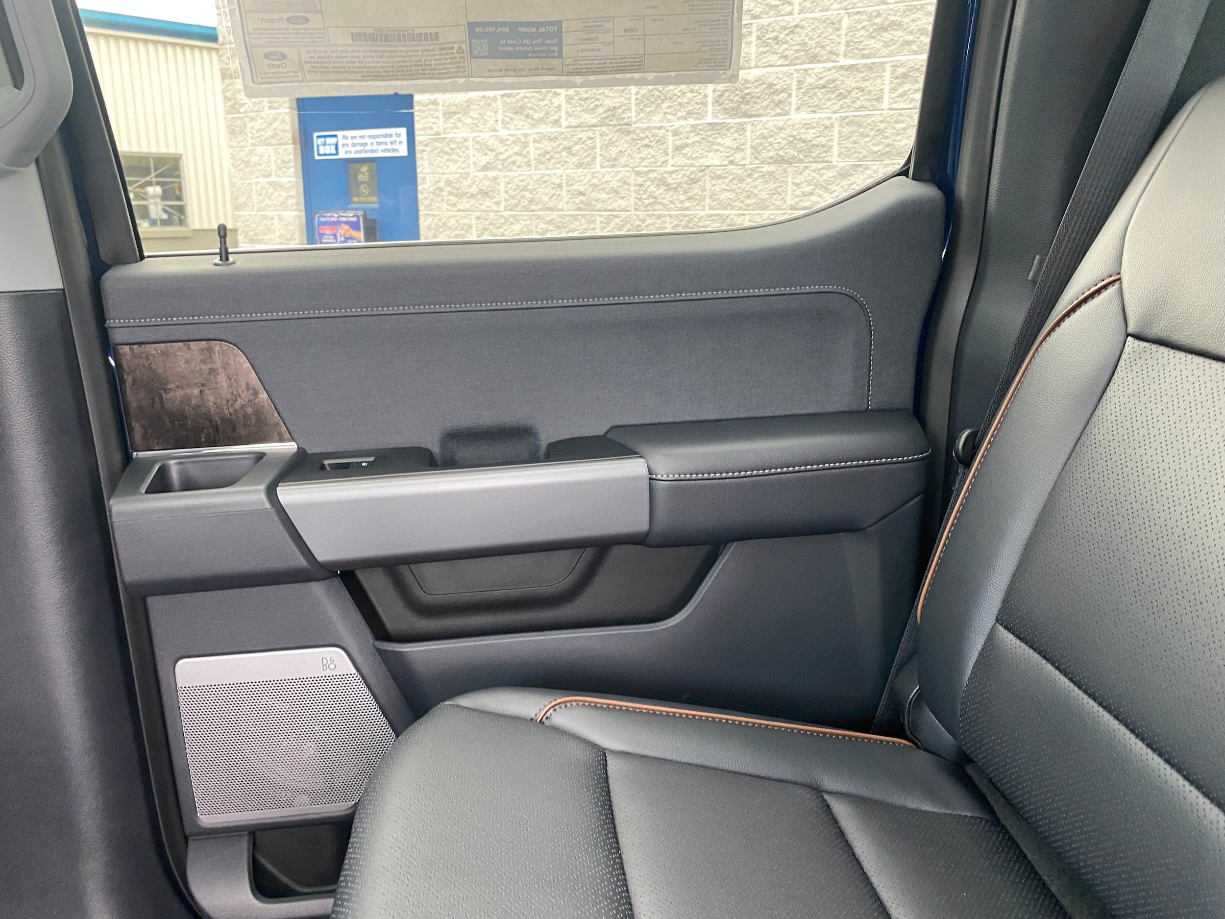 New 2027 Ford F250 Lariat w/ Lariat Ultimate Package AWD/4WD image 33