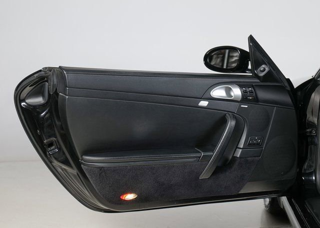Used 2006 Porsche 911 Carrera S image 25