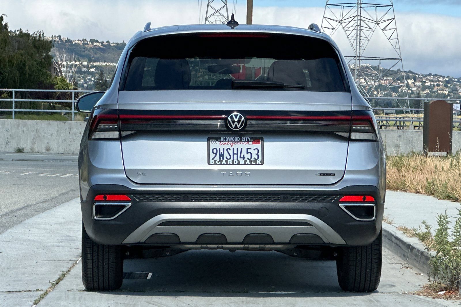 Certified 2026 Volkswagen Taos SE w/ Panoramic Sunroof Package AWD/4WD image 5