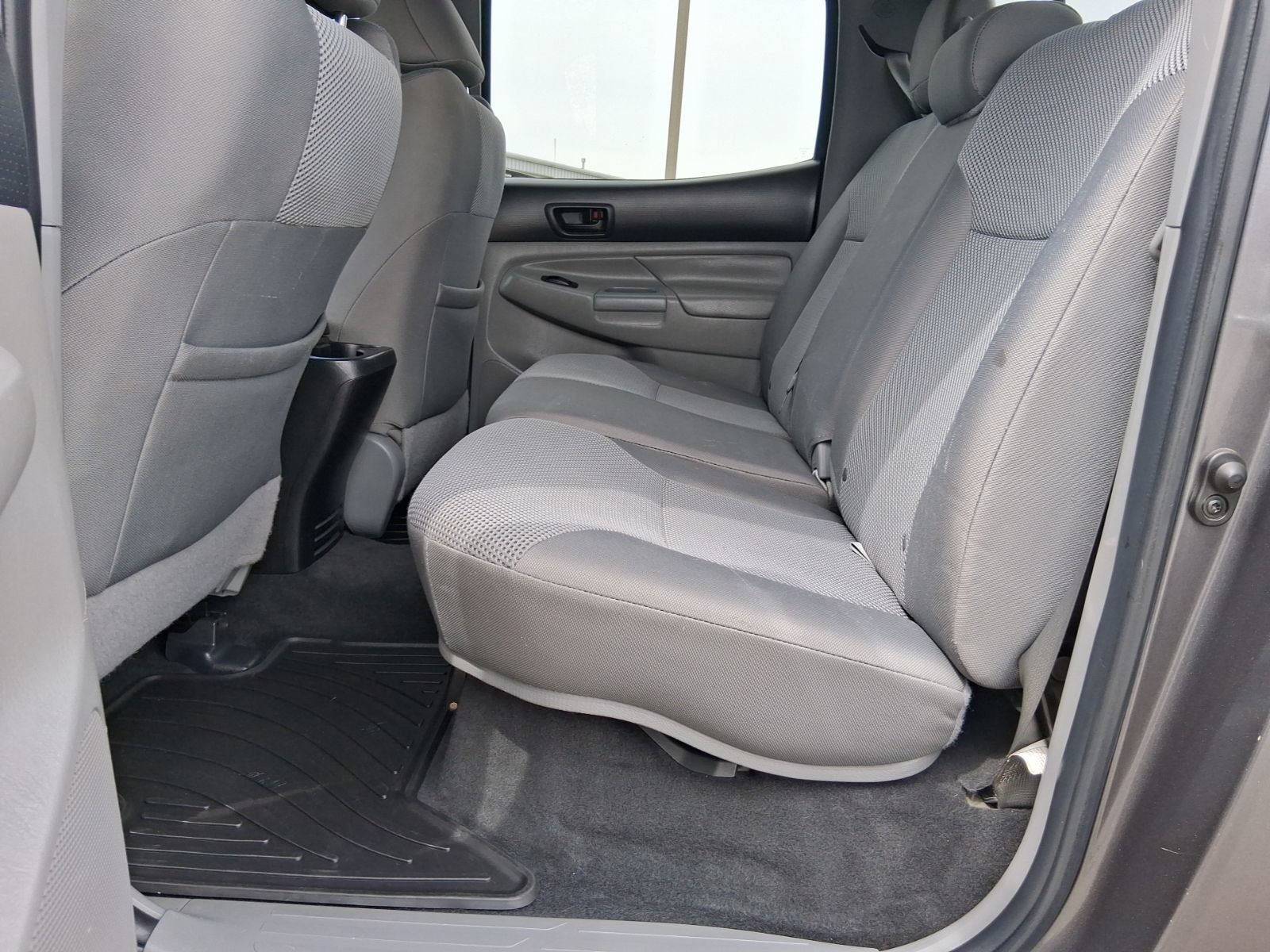 Used 2015 Toyota Tacoma PreRunner w/ TRD Off-Road Package RWD image 12