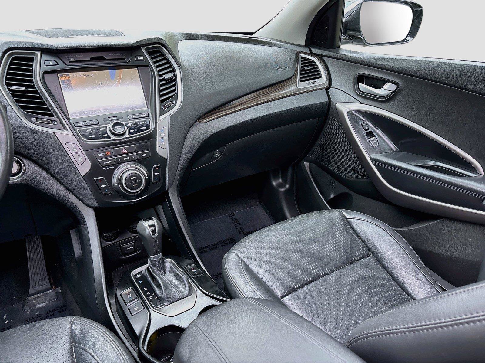 Used 2015 Hyundai Santa Fe Sport 2.0T w/ Option Group 05 FWD image 25