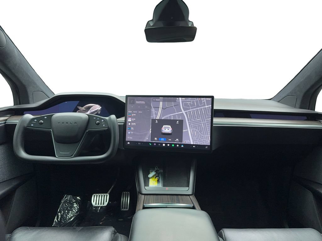 Used 2023 Tesla Model X image 16