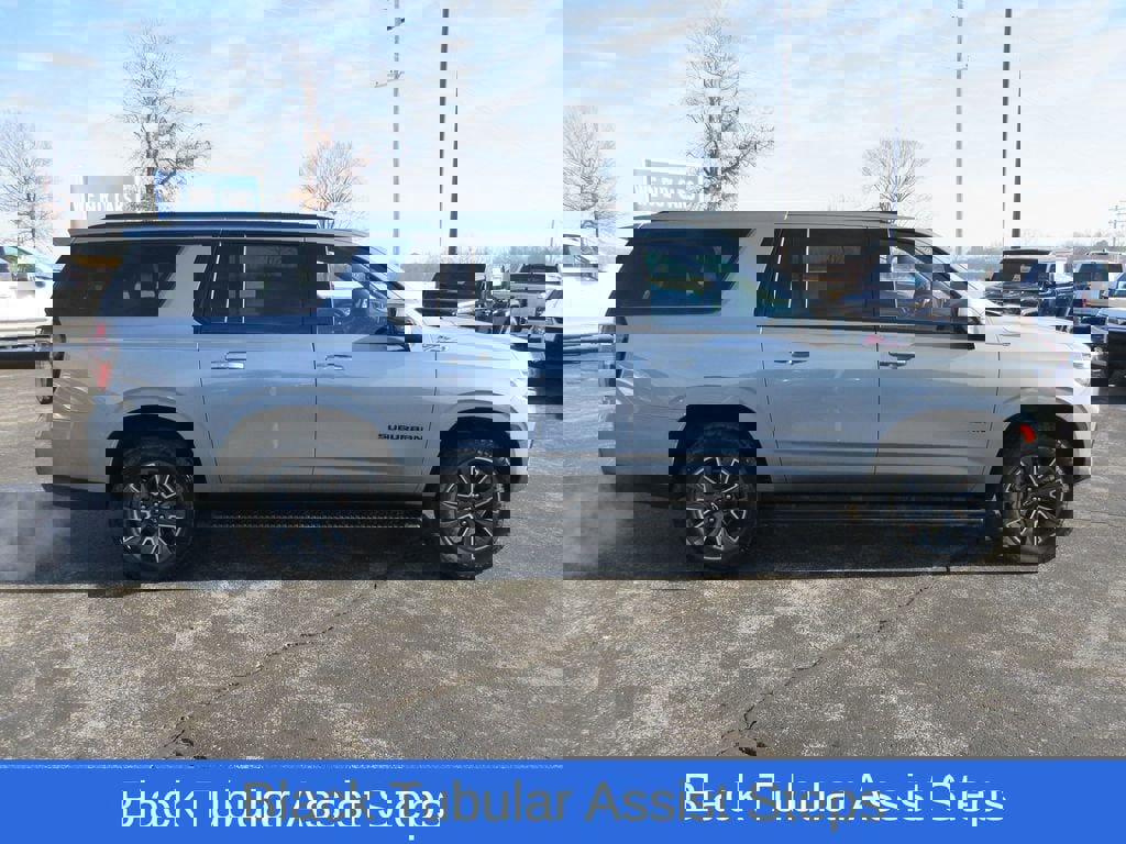 Certified 2024 Chevrolet Suburban Z71 w/ Luxury Package image 6