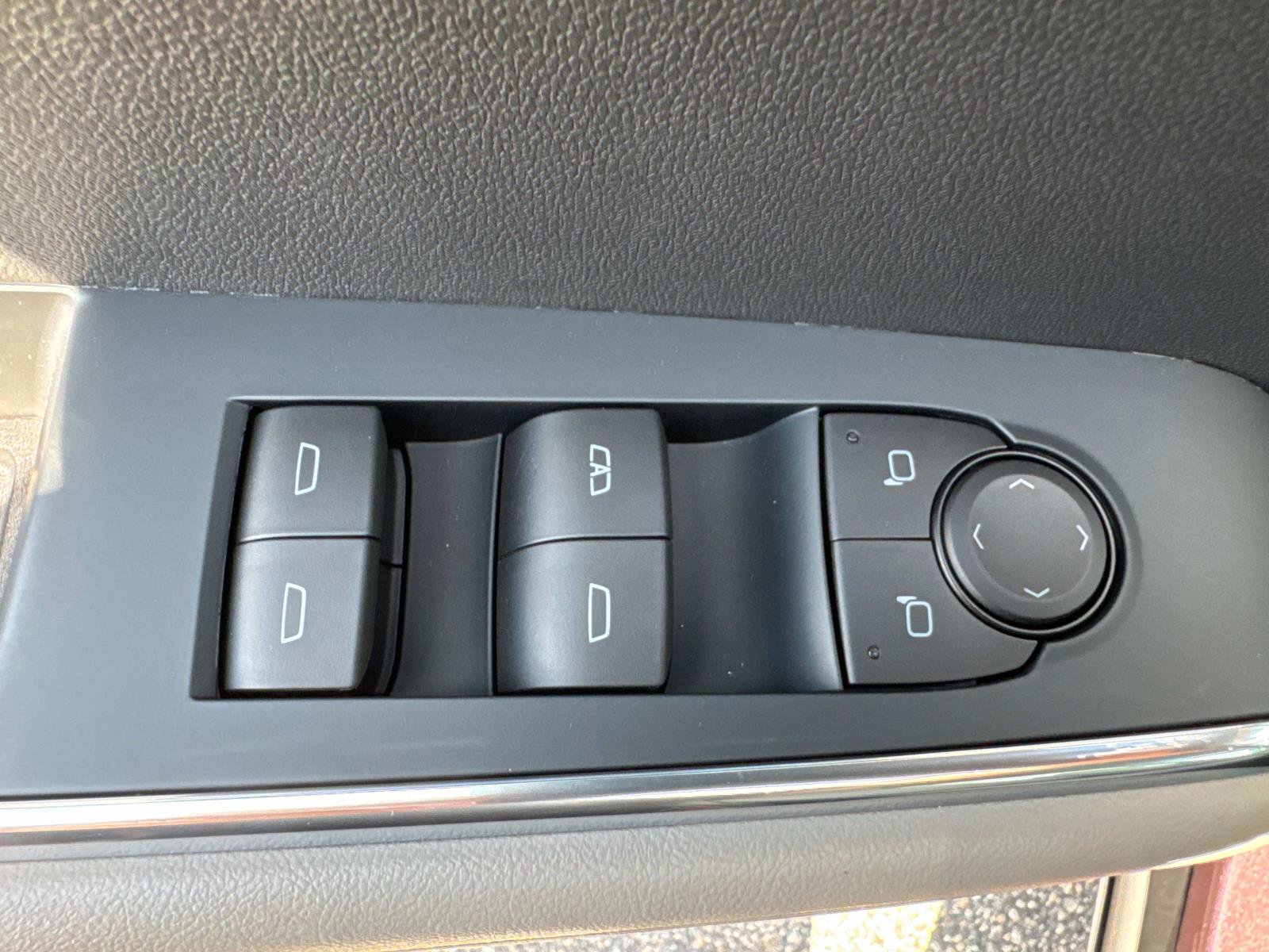 New 2026 GMC Acadia Elevation w/ LPO, Floor Liner Package image 20