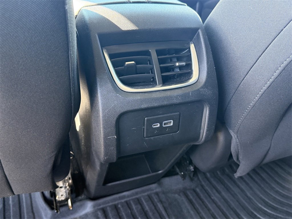 Used 2019 Chevrolet Blazer LT image 23