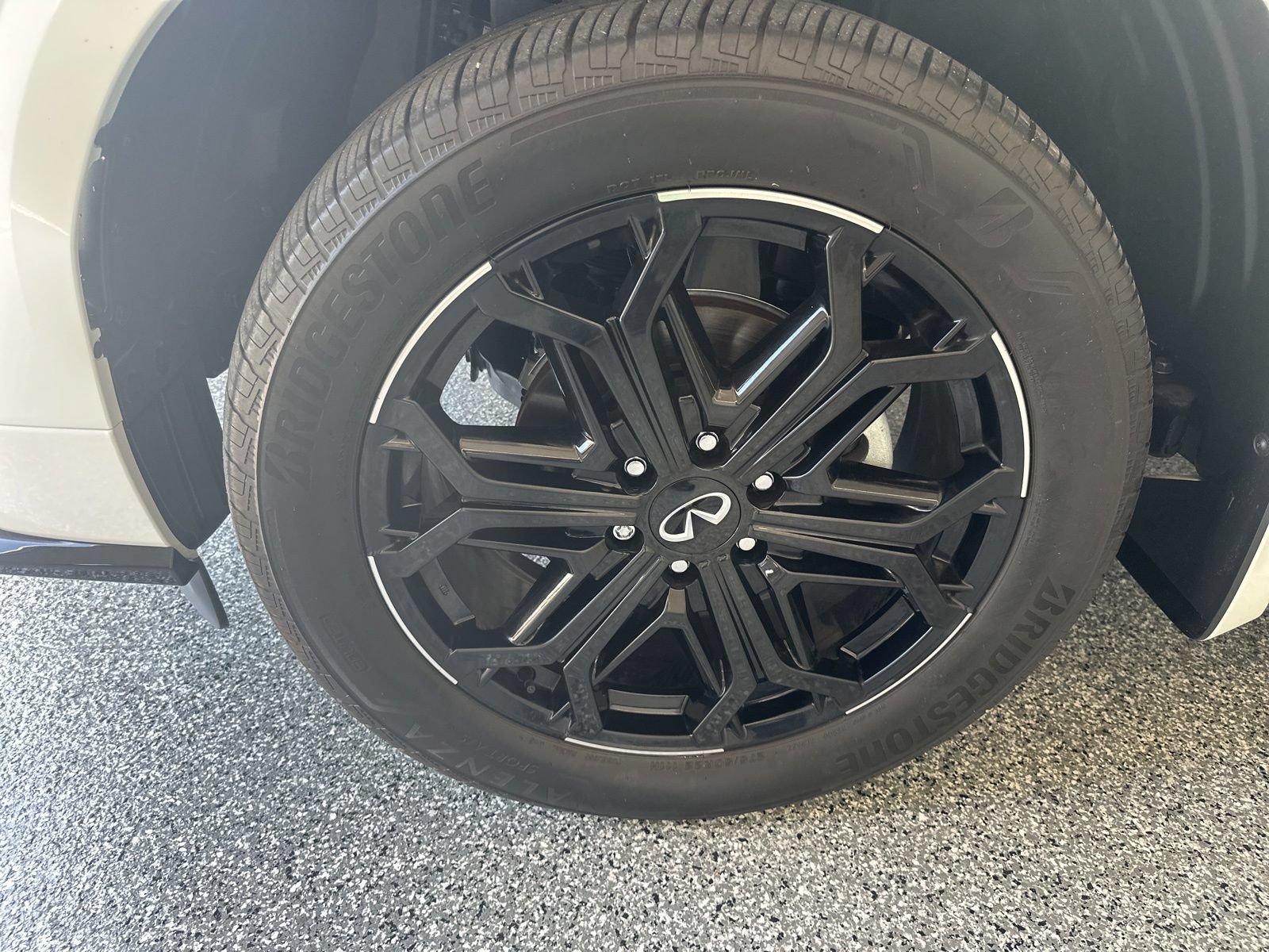 New 2026 INFINITI QX80 4WD image 20