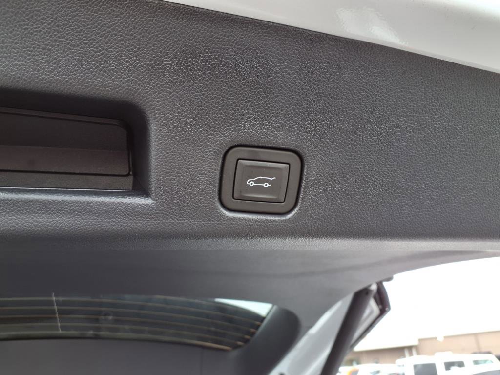 New 2025 Buick Enclave Preferred w/ Super Cruise Package image 9