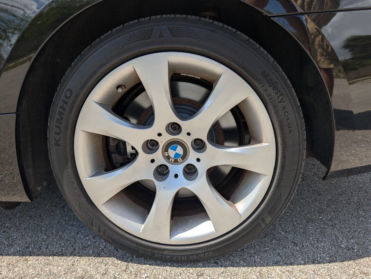 Used 2008 BMW 335i Convertible image 28