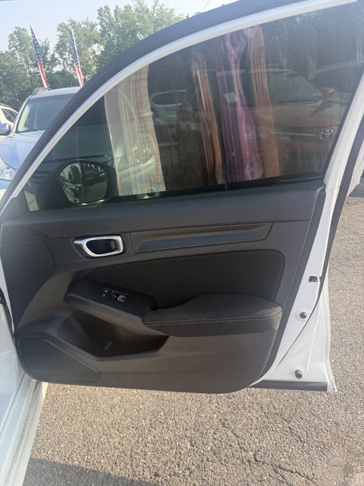 Used 2022 Honda Civic Sport image 4