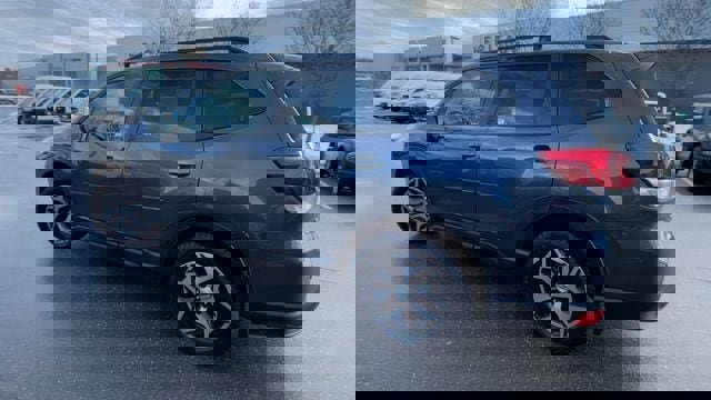 Used 2021 Subaru Forester Premium image 4