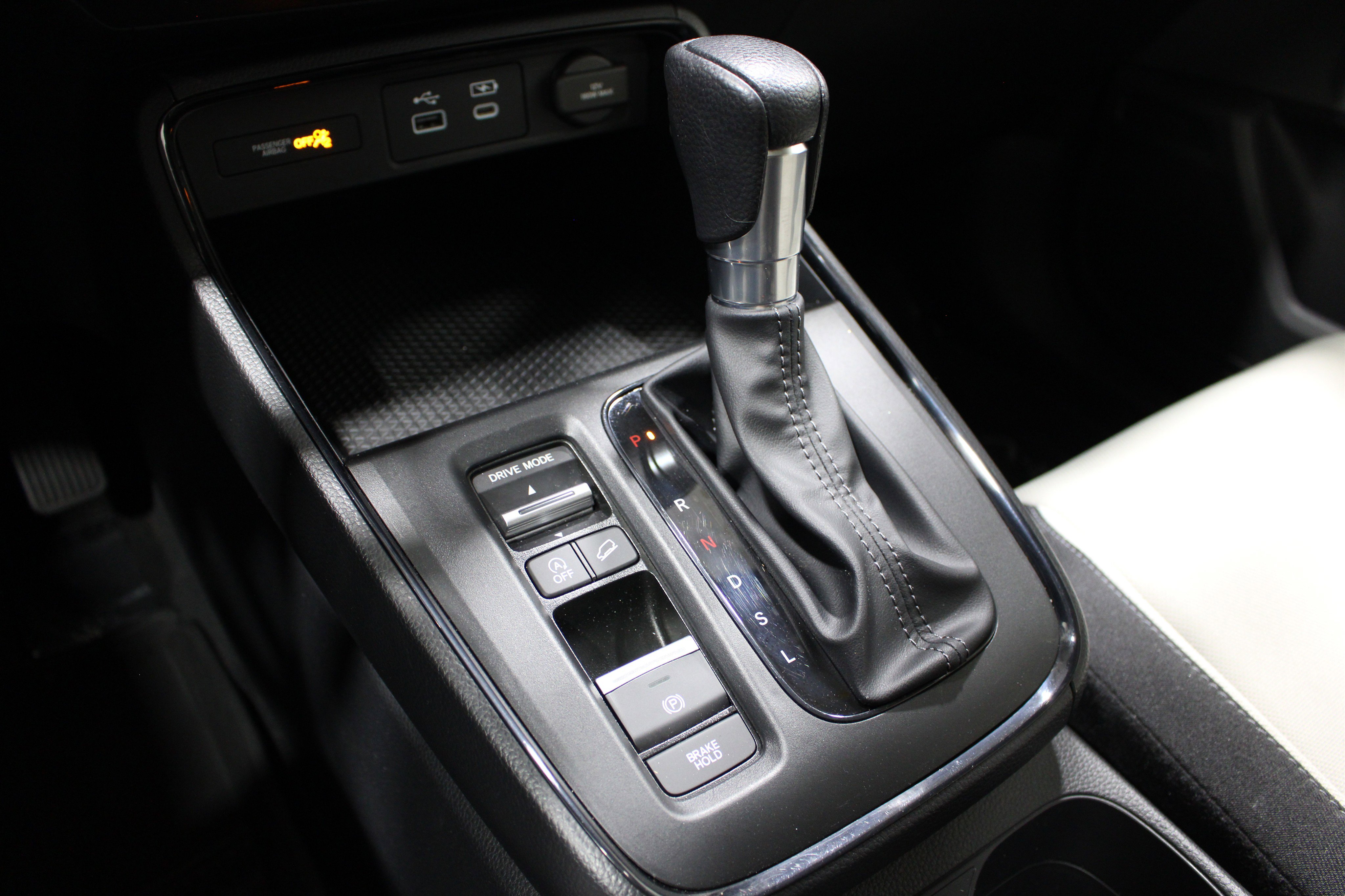 Used 2025 Honda CR-V EX image 16