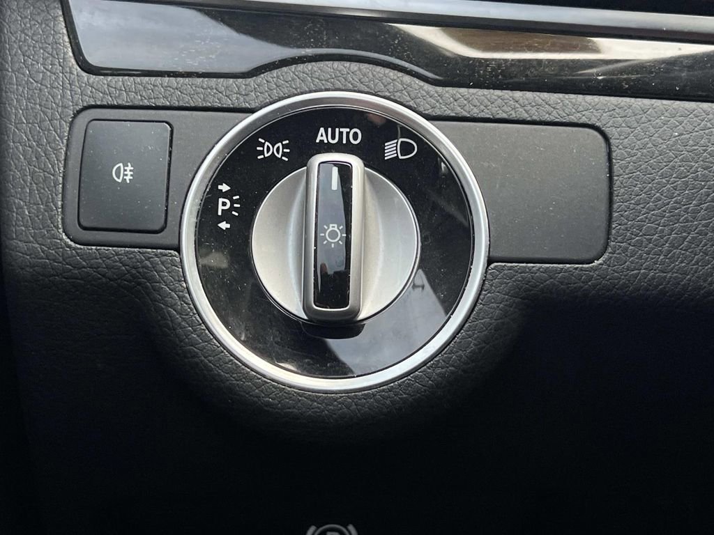 Used 2017 Mercedes-Benz E 400 Coupe image 24