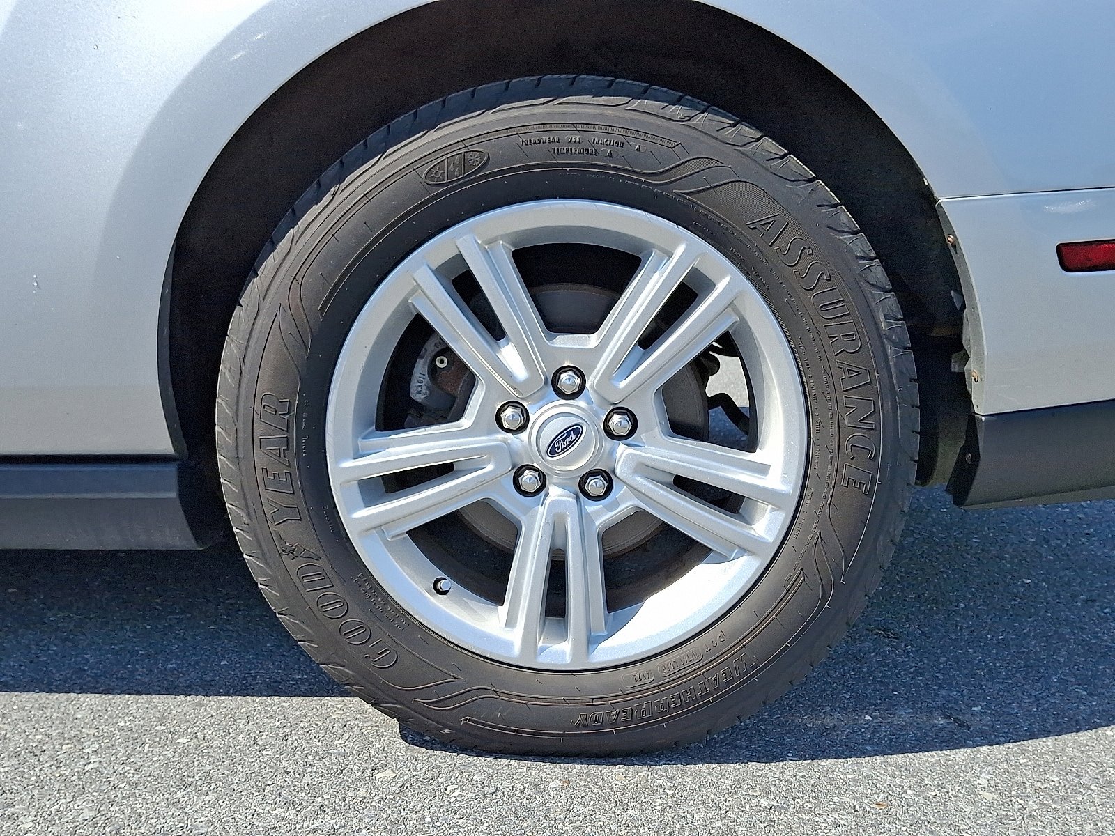 Used 2012 Ford Mustang Coupe RWD image 10