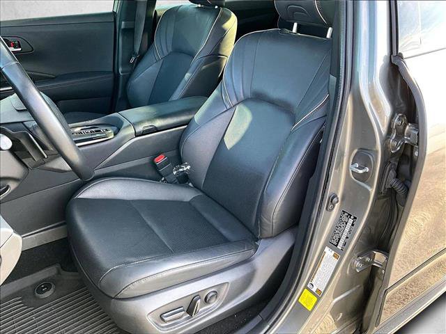 Used 2023 Toyota Crown Platinum image 27