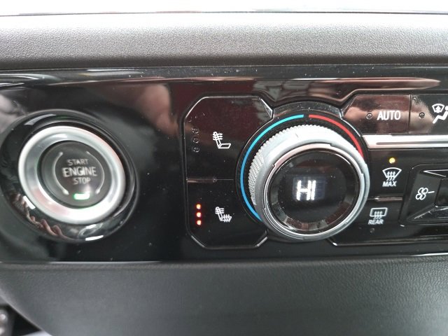 Used 2023 Chevrolet Silverado 1500 LT image 7