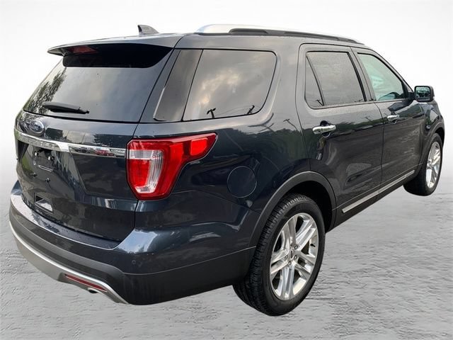 Used 2017 Ford Explorer Limited FWD image 3