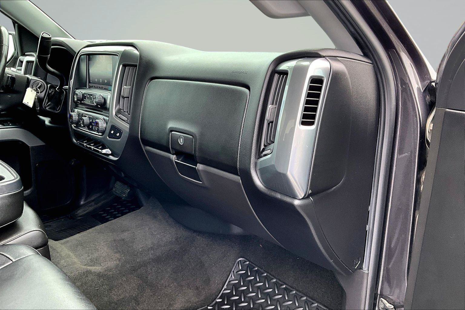Used 2015 Chevrolet Silverado 1500 LT w/ All Star Edition AWD/4WD image 18