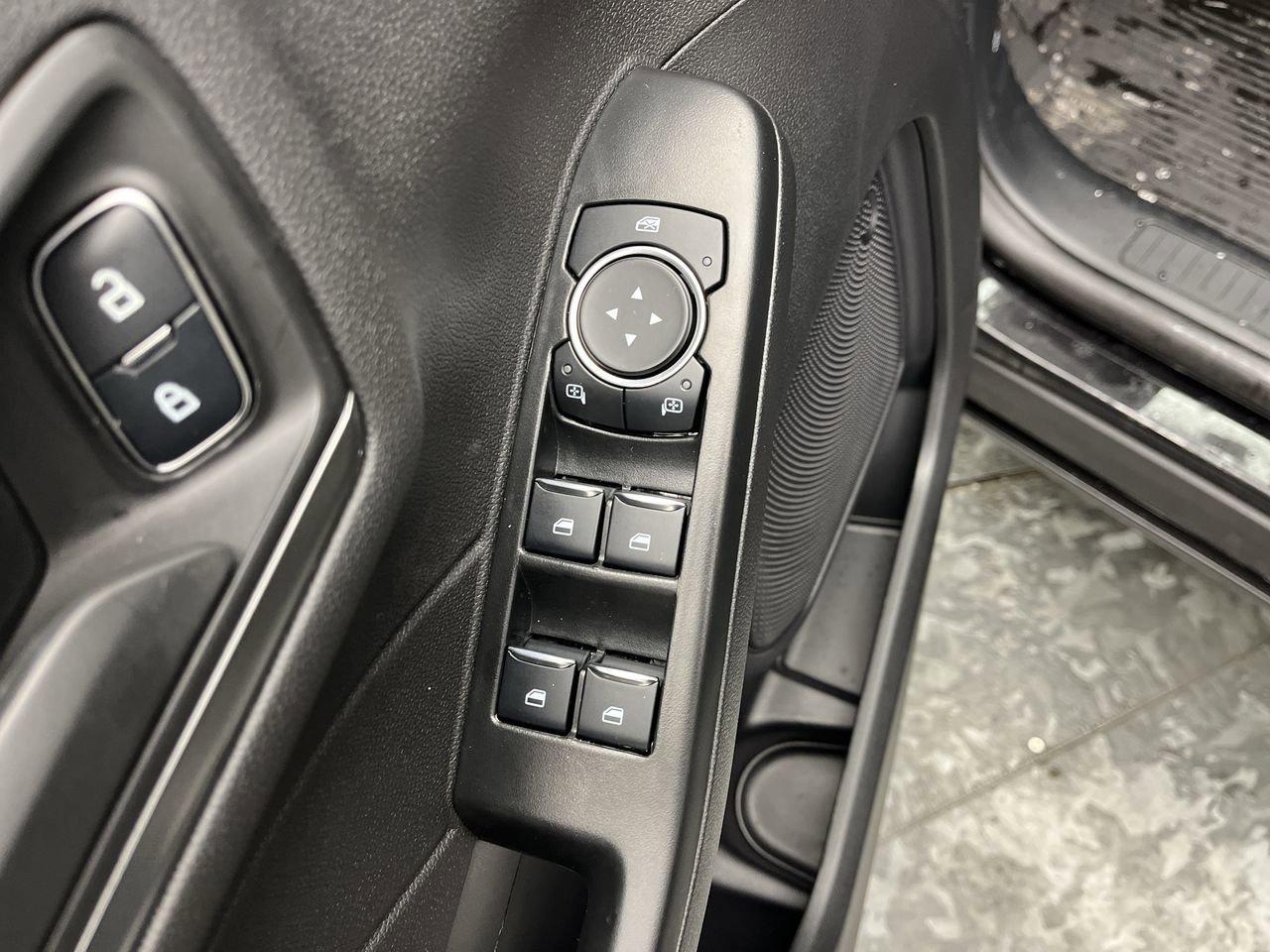 New 2026 Ford Escape Active w/ Tech Pack #1 AWD/4WD image 8