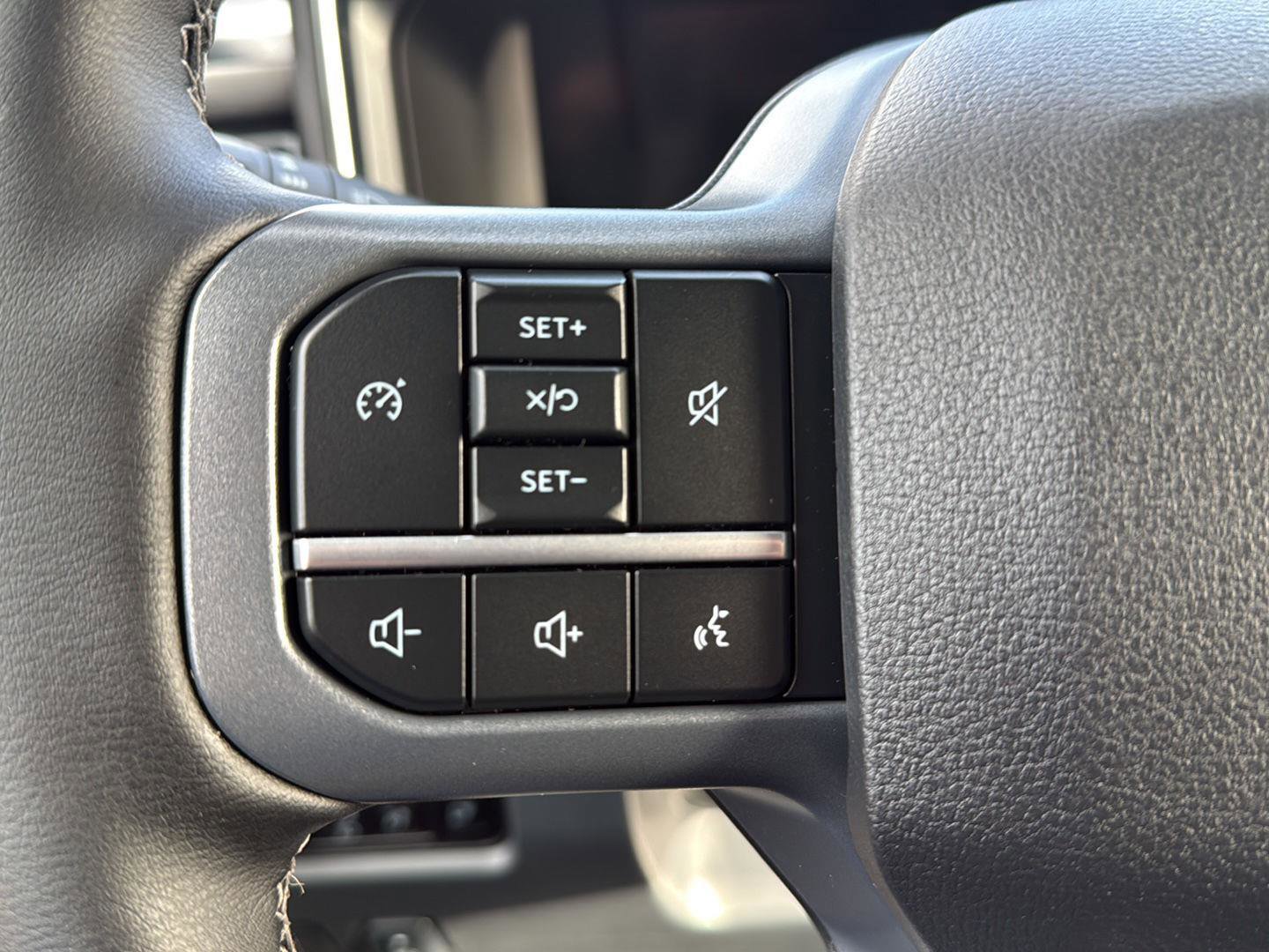 New 2026 Ford F250 Lariat w/ Chrome Package image 27