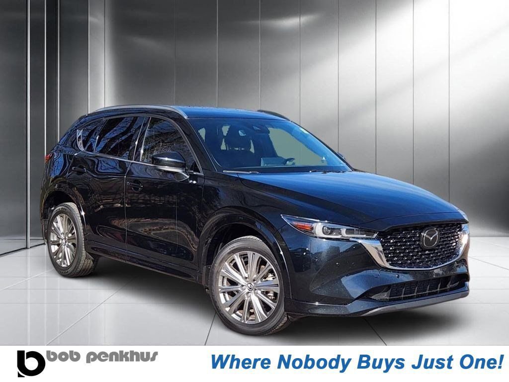 Used 2023 MAZDA CX-5 Signature image 1