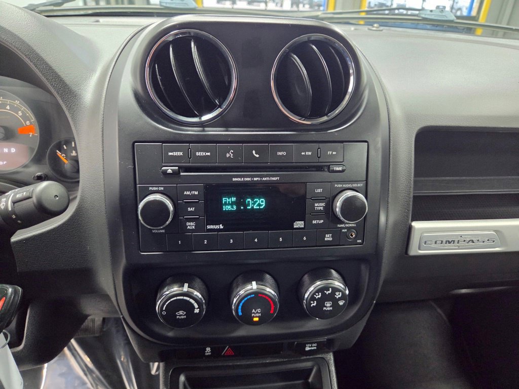 Used 2016 Jeep Compass Sport w/ Power Value Group AWD/4WD image 29