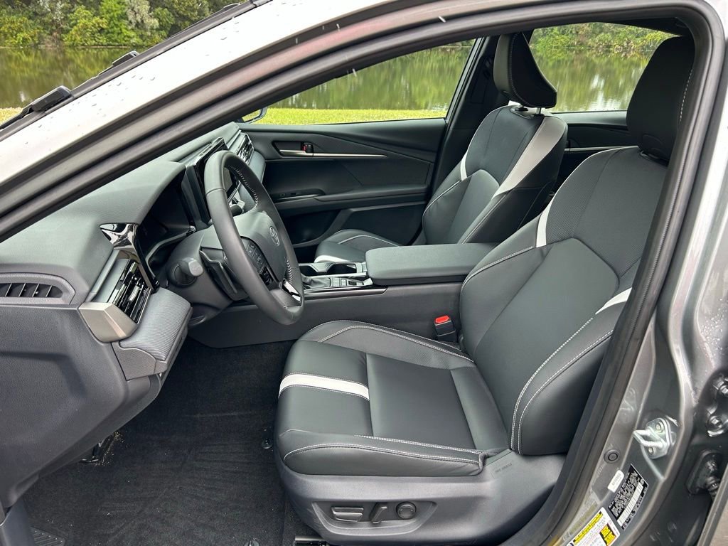 Certified 2025 Toyota Camry SE image 14