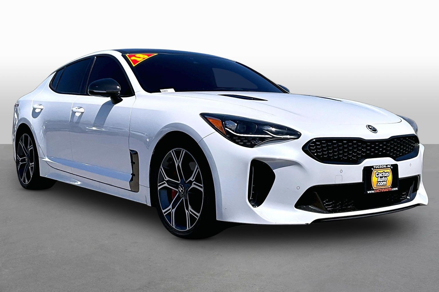 Used 2018 Kia Stinger GT2 RWD image 10