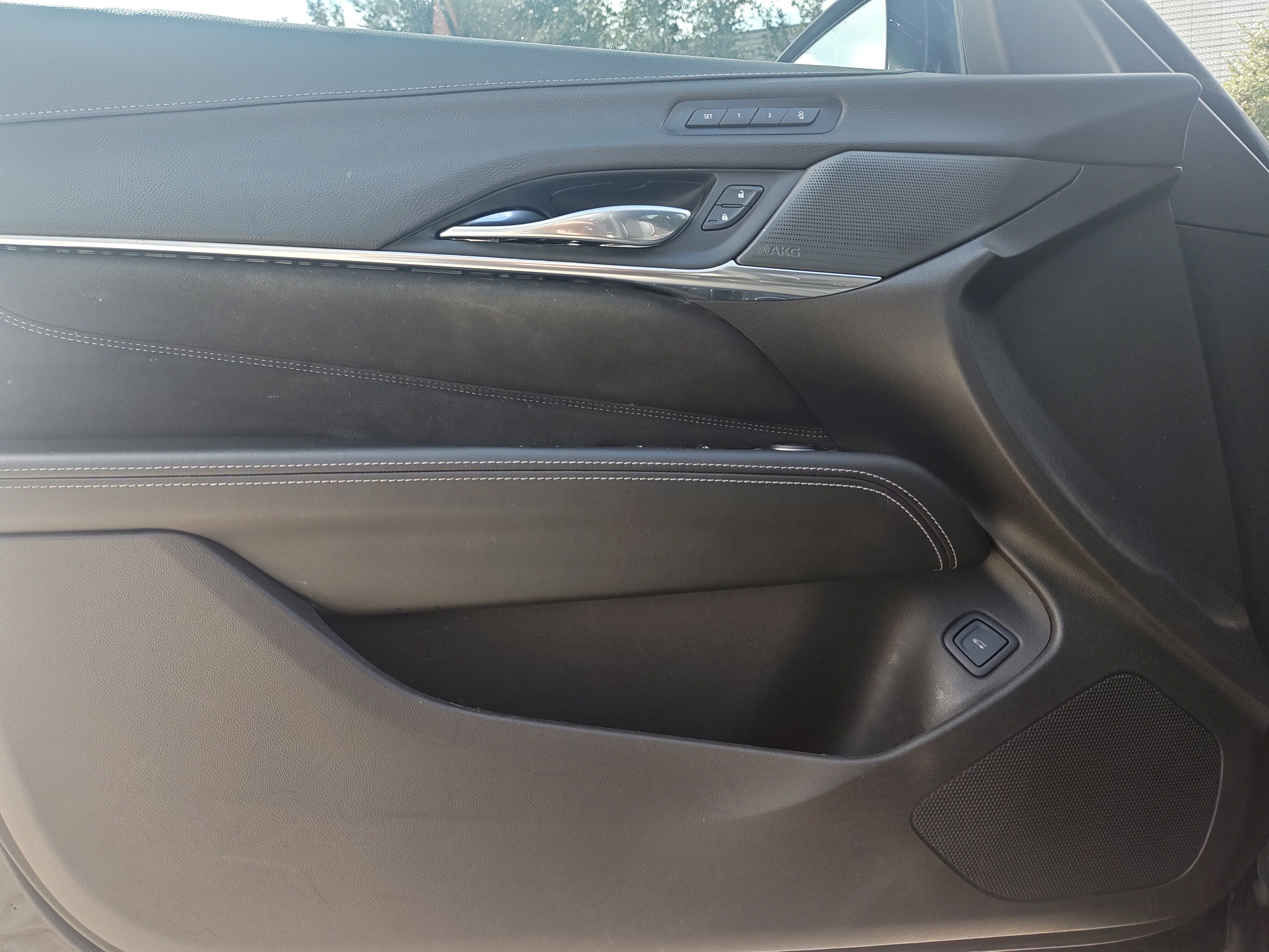 Used 2022 Cadillac CT4 V Blackwing w/ Driver Assist Package image 28