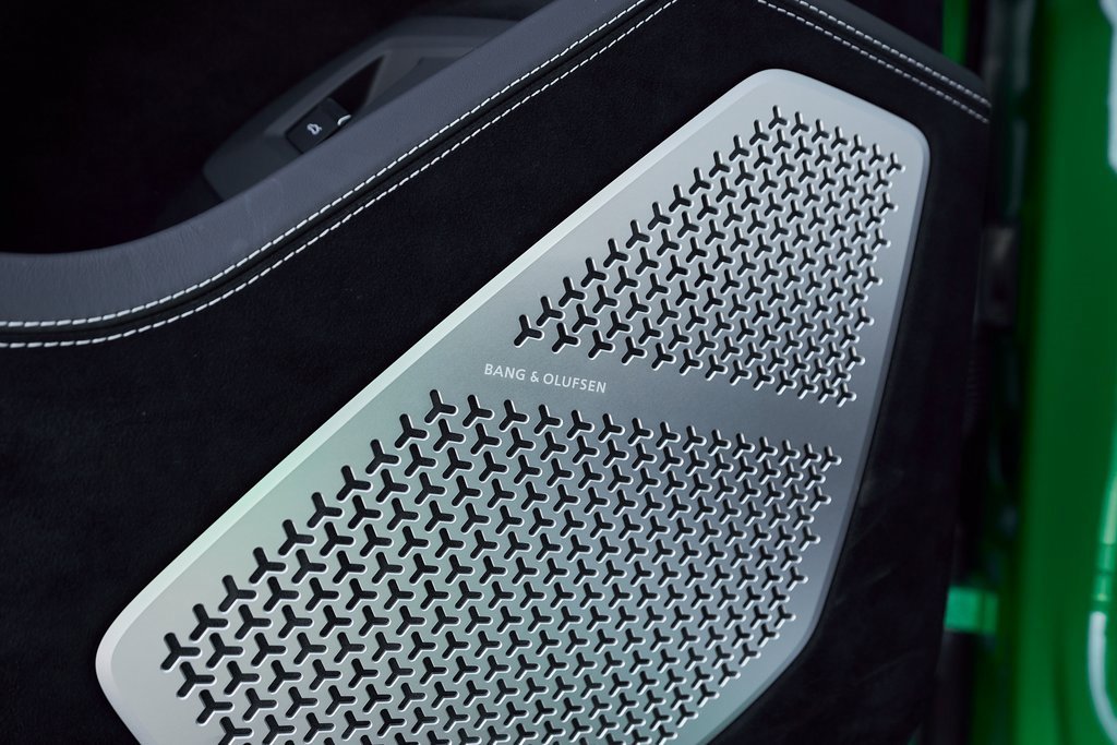 Used 2024 Lamborghini Urus Performante image 38