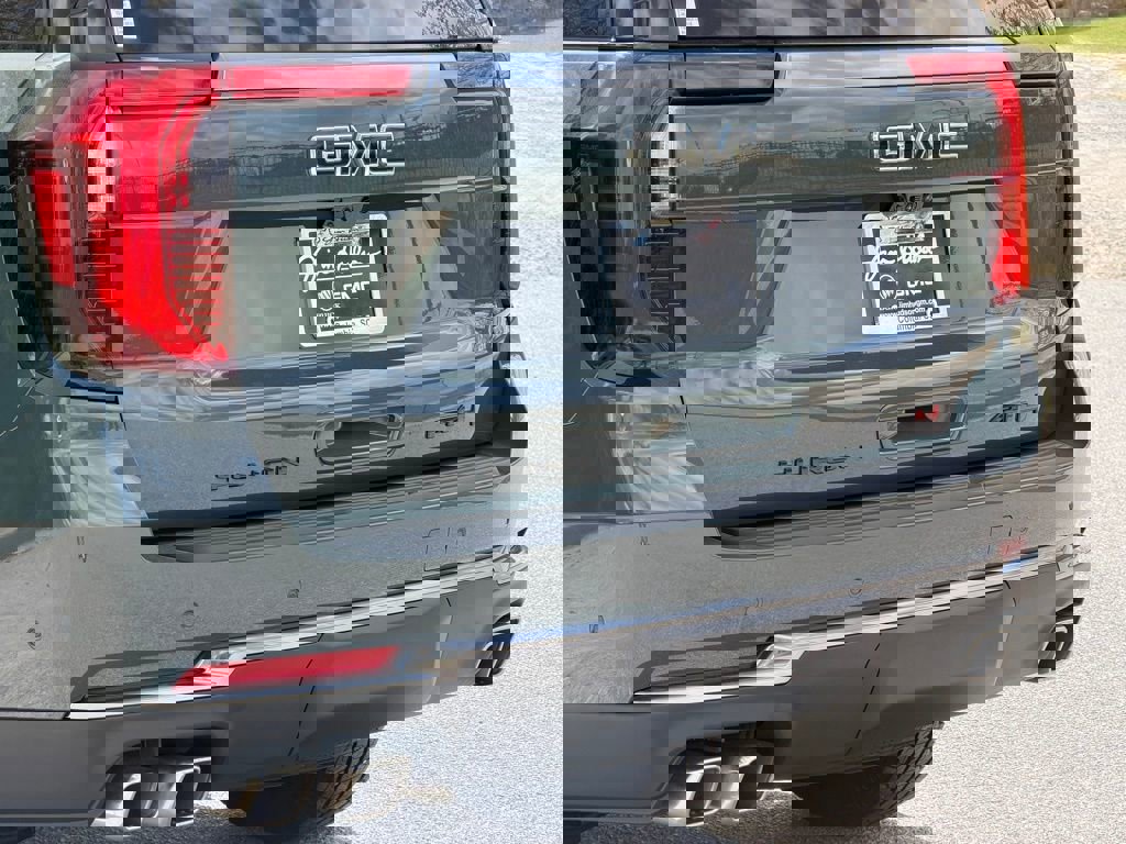 New 2026 GMC Yukon AT4 w/ AT4 Premium Plus Package image 5