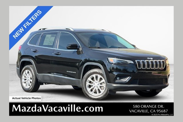 Used 2019 Jeep Cherokee Latitude w/ Popular Appearance Group