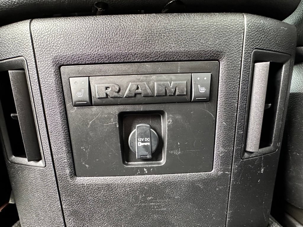 Used 2014 RAM 1500 Laramie w/ Trailer Tow Group AWD/4WD image 21