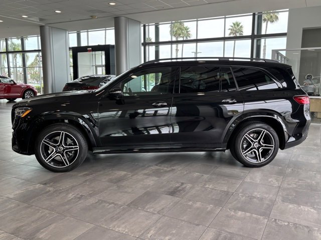 Used 2025 Mercedes-Benz GLS 450 4MATIC image 6