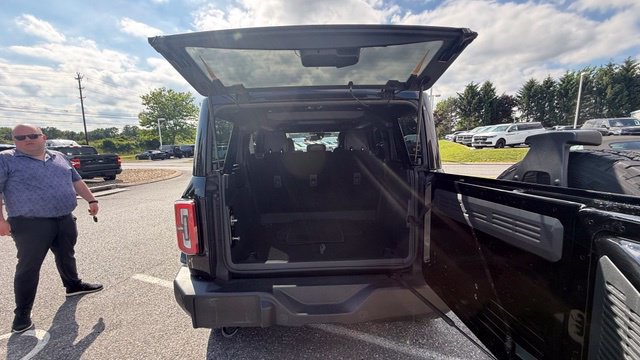 Used 2025 Ford Bronco Outer Banks AWD/4WD image 39