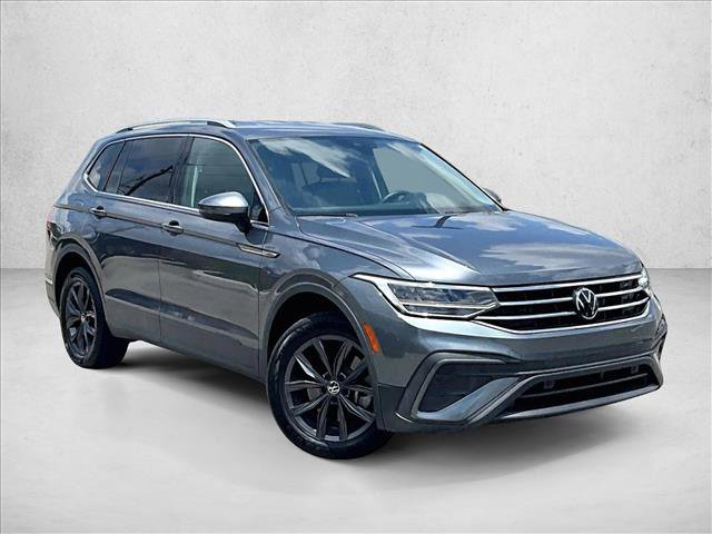Used 2022 Volkswagen Tiguan SE FWD image 12