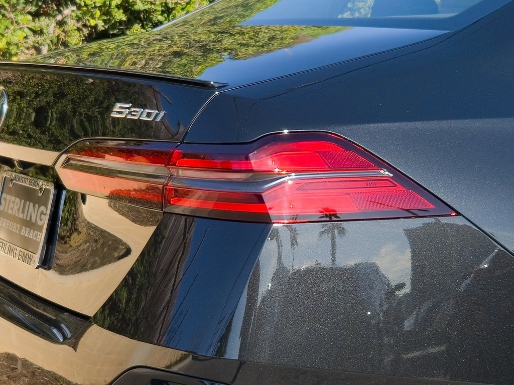 New 2026 BMW 530i xDrive w/ M Sport Package image 7