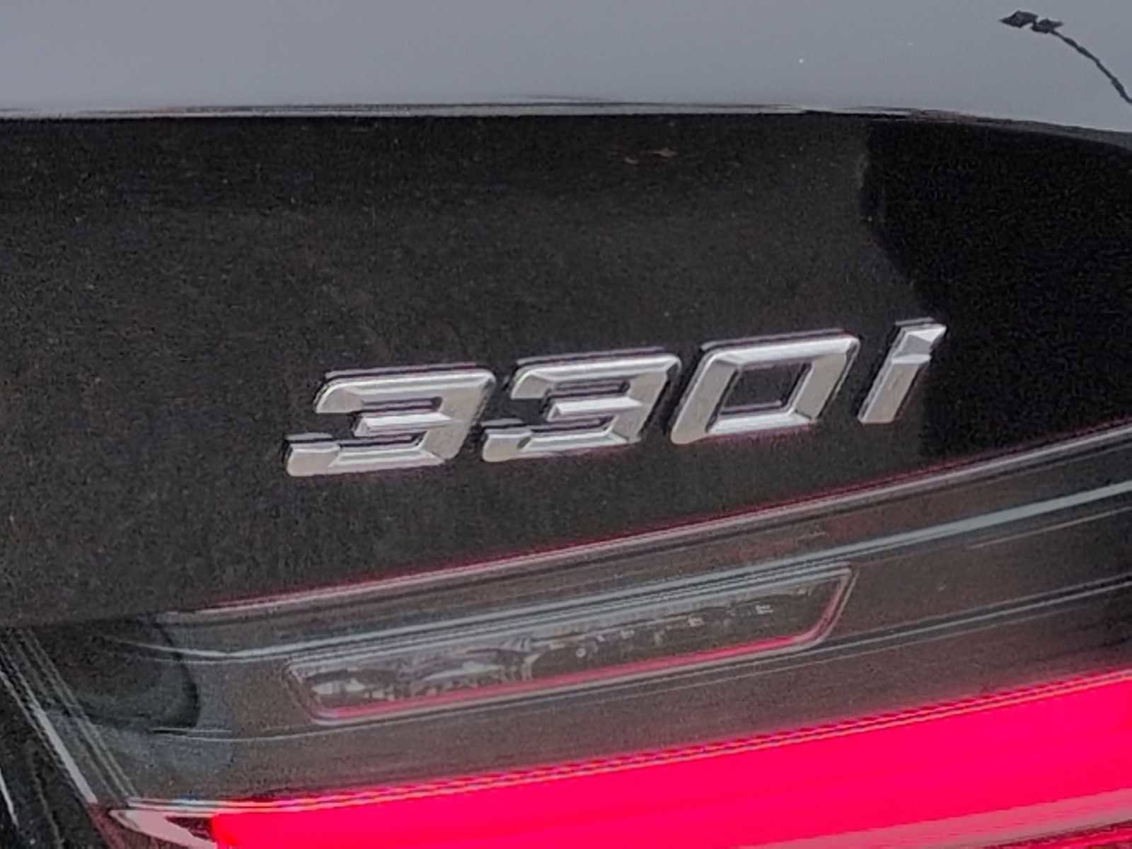 Used 2026 BMW 330i xDrive Sedan w/ Convenience Package image 12