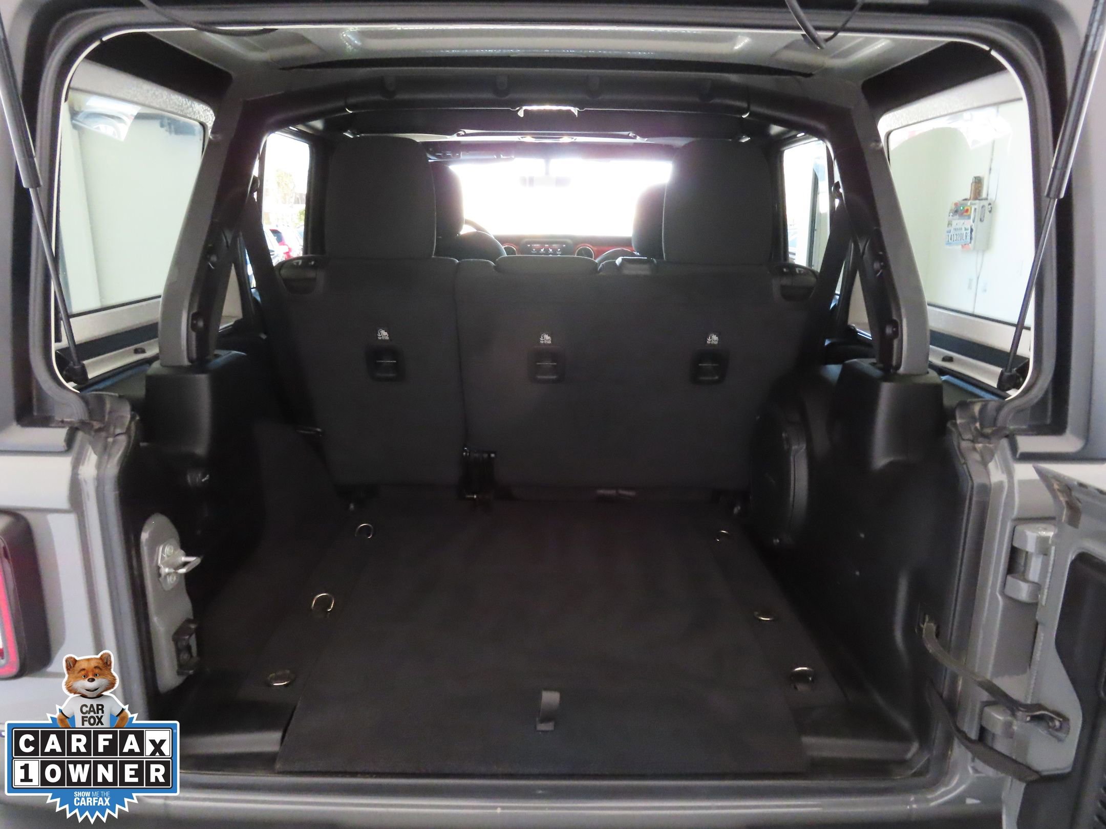 Used 2021 Jeep Wrangler Unlimited Rubicon image 25