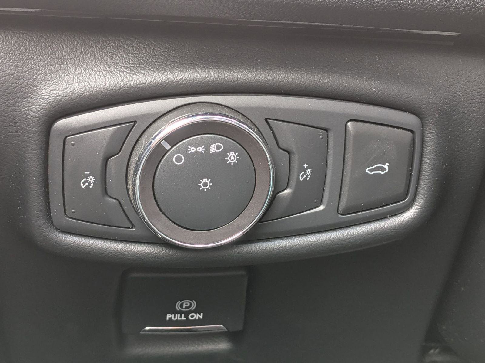Used 2020 Lincoln MKZ Reserve FWD image 24