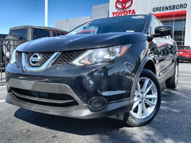 Used 2017 Nissan Rogue Sport SV