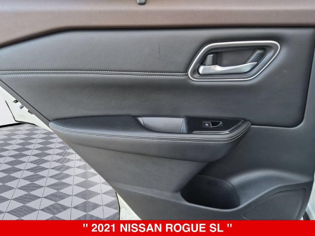 Certified 2021 Nissan Rogue SL AWD/4WD image 30