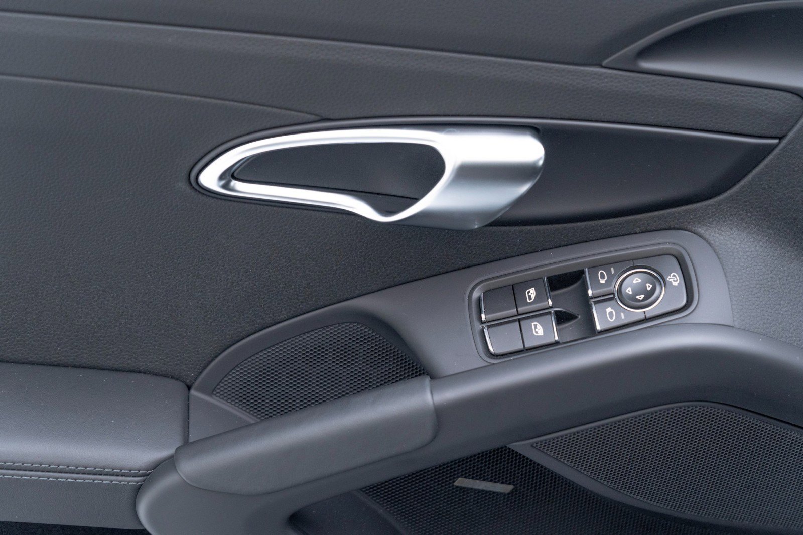 New 2025 Porsche 718 Cayman S image 23