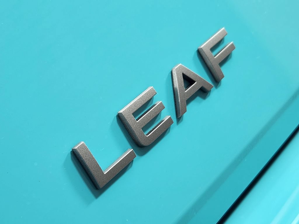 New 2026 Nissan Leaf Platinum+ w/ Cargo Package (Platinum+) FWD image 8