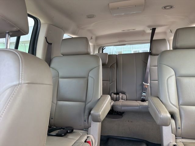 Used 2017 Chevrolet Suburban LT w/ LT Signature Package image 14