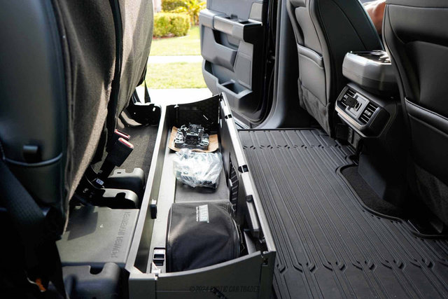 Used 2022 Ford F150 Raptor w/ Convenience Package image 65