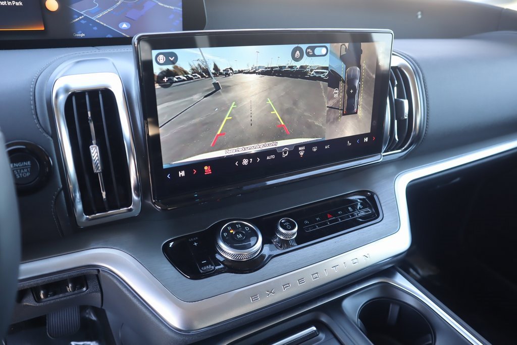New 2025 Ford Expedition Platinum w/ Driver's Package image 6