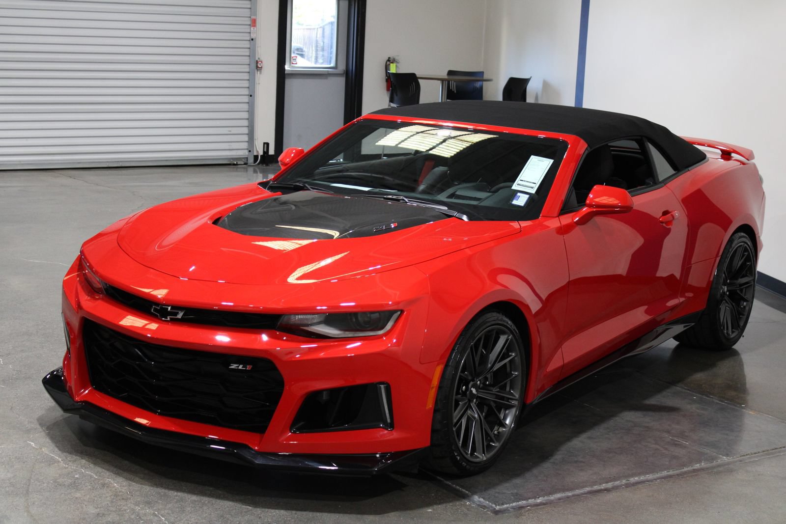 Used 2019 Chevrolet Camaro ZL1 RWD image 8