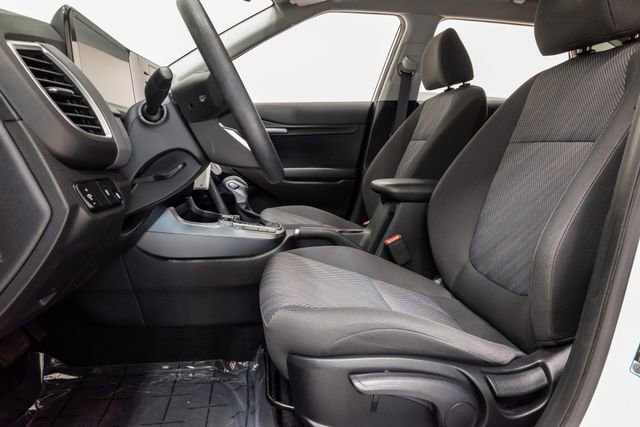 Used 2025 Kia Seltos LX AWD/4WD image 9